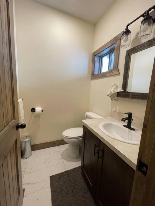 3505 Joseph Dr Cabin With Breathtaking Views, 30 Miles To Yellowstone アイランド・パーク エクステリア 写真