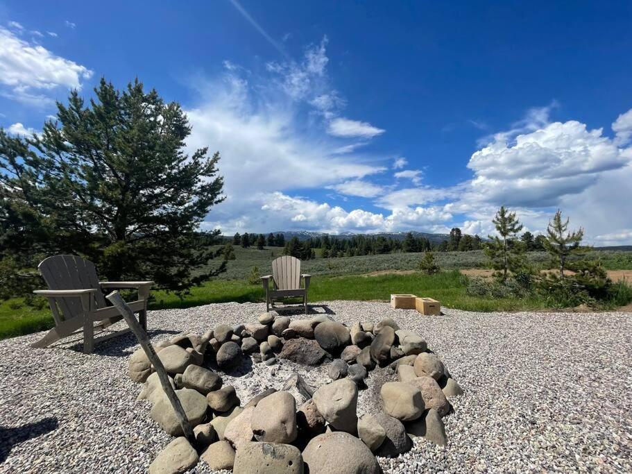 3505 Joseph Dr Cabin With Breathtaking Views, 30 Miles To Yellowstone アイランド・パーク エクステリア 写真